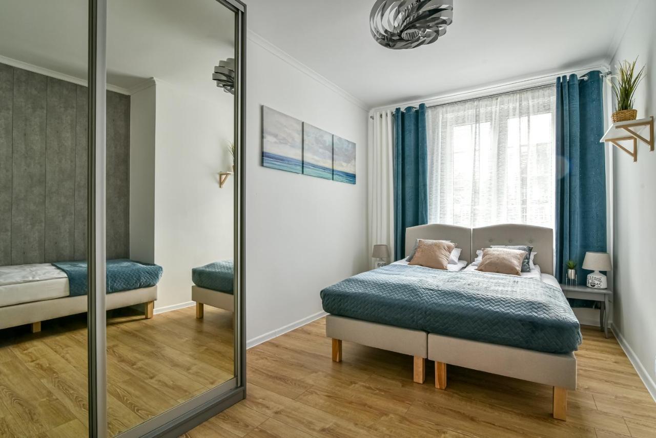 Old Town Ltc - Apartments Starowka Szeroka Гданск Екстериор снимка
