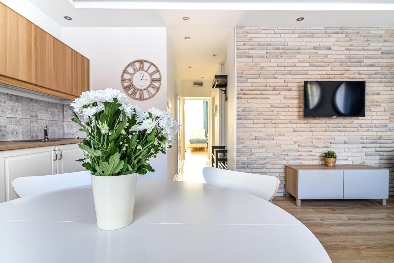 Old Town Ltc - Apartments Starowka Szeroka Гданск Екстериор снимка