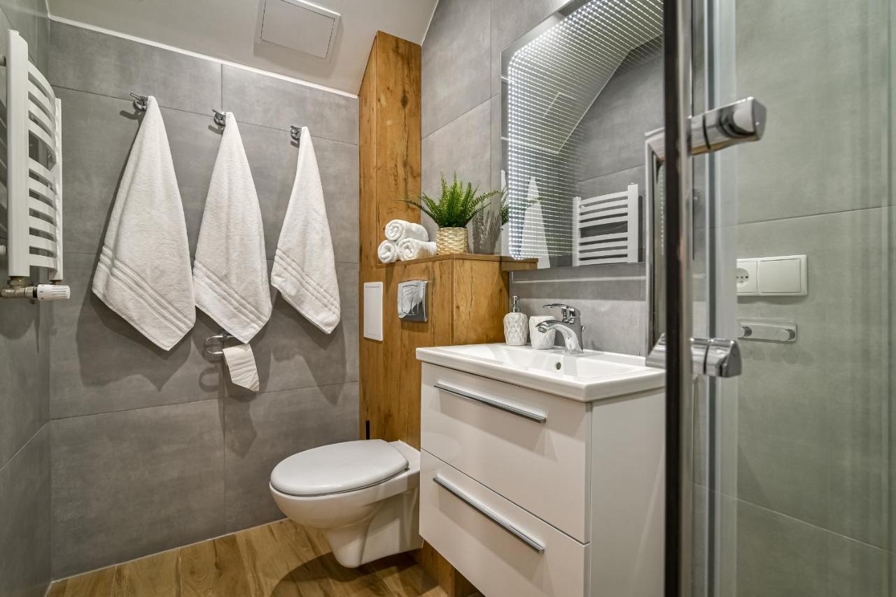 Old Town Ltc - Apartments Starowka Szeroka Гданск Екстериор снимка
