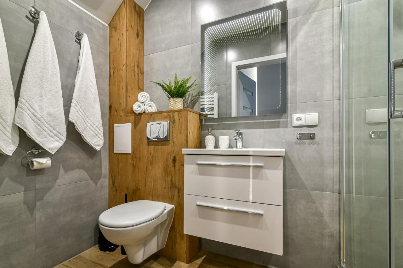 Old Town Ltc - Apartments Starowka Szeroka Гданск Екстериор снимка